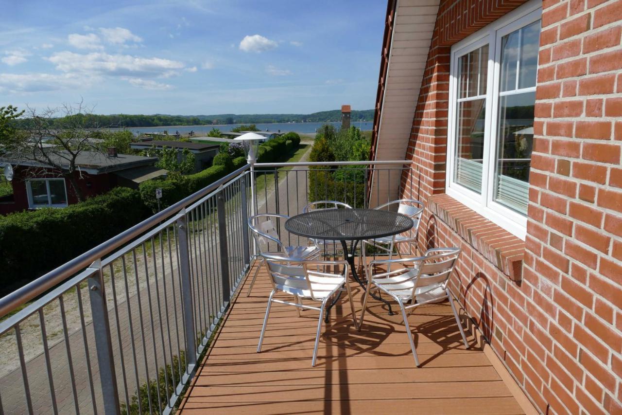 Haus Am Deich Feriendomizil Mit Balkon Baabe Exterior foto