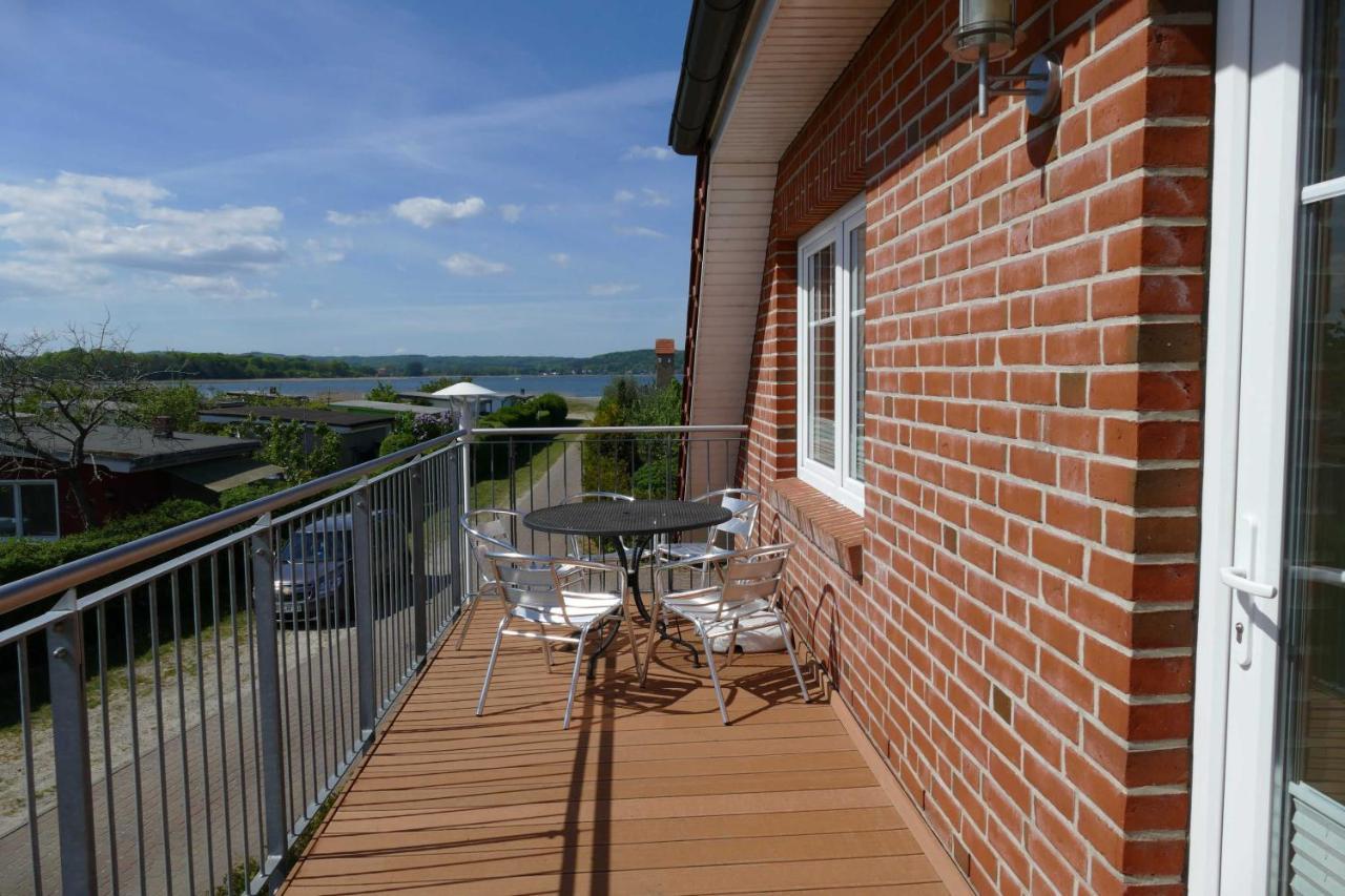 Haus Am Deich Feriendomizil Mit Balkon Baabe Exterior foto