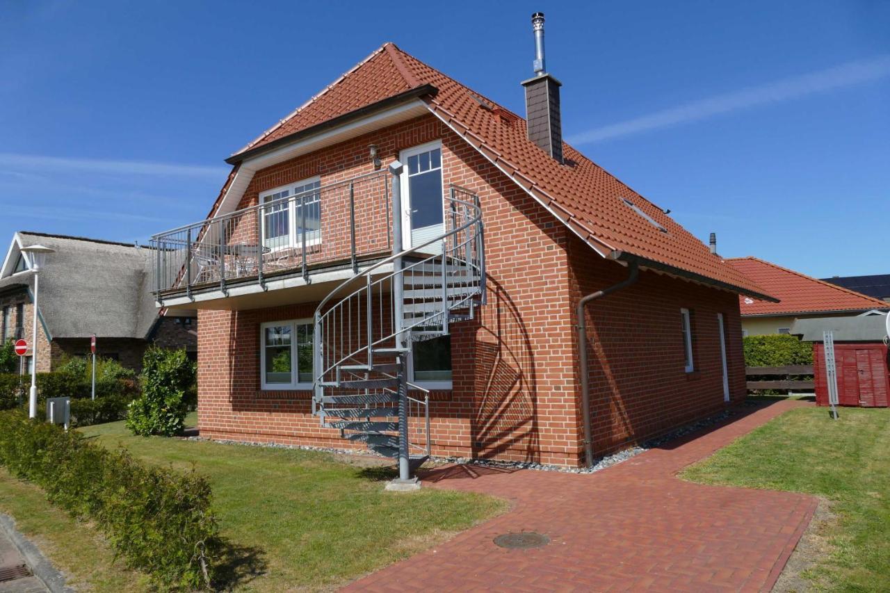 Haus Am Deich Feriendomizil Mit Balkon Baabe Exterior foto