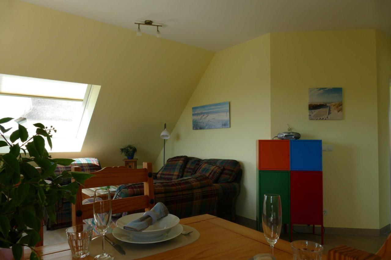 Haus Am Deich Feriendomizil Mit Balkon Baabe Exterior foto